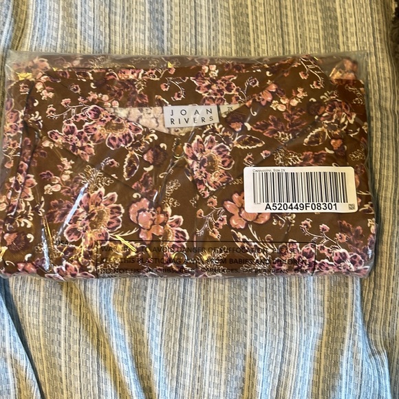 Joan Rivers Cotton Floral Print Flannel Button Front Shirt - Picture 4 of 4